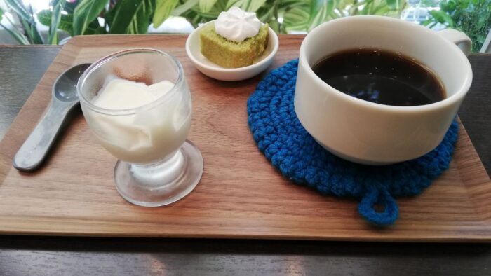 経塚サンエー裏のりゅう菜のランチタイムデザート手作り(*^^)v優雅なランチタイム☕